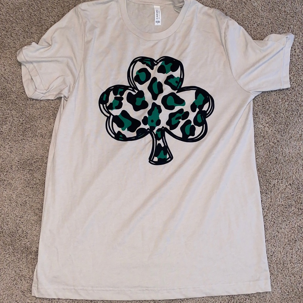 St Patrick’s day graphic t-shirt